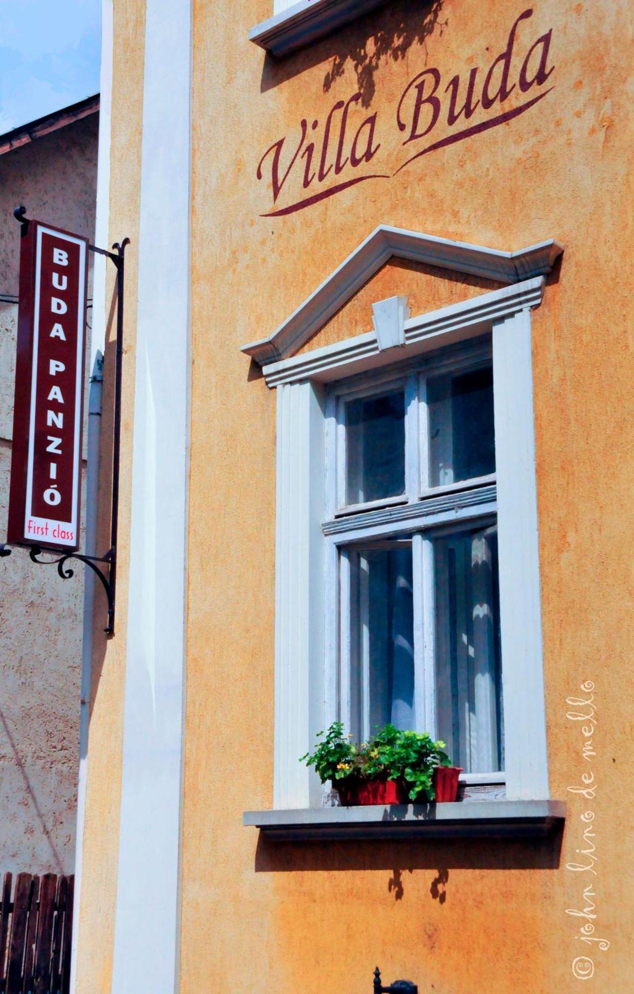 Buda Panzio Gyor Luaran gambar